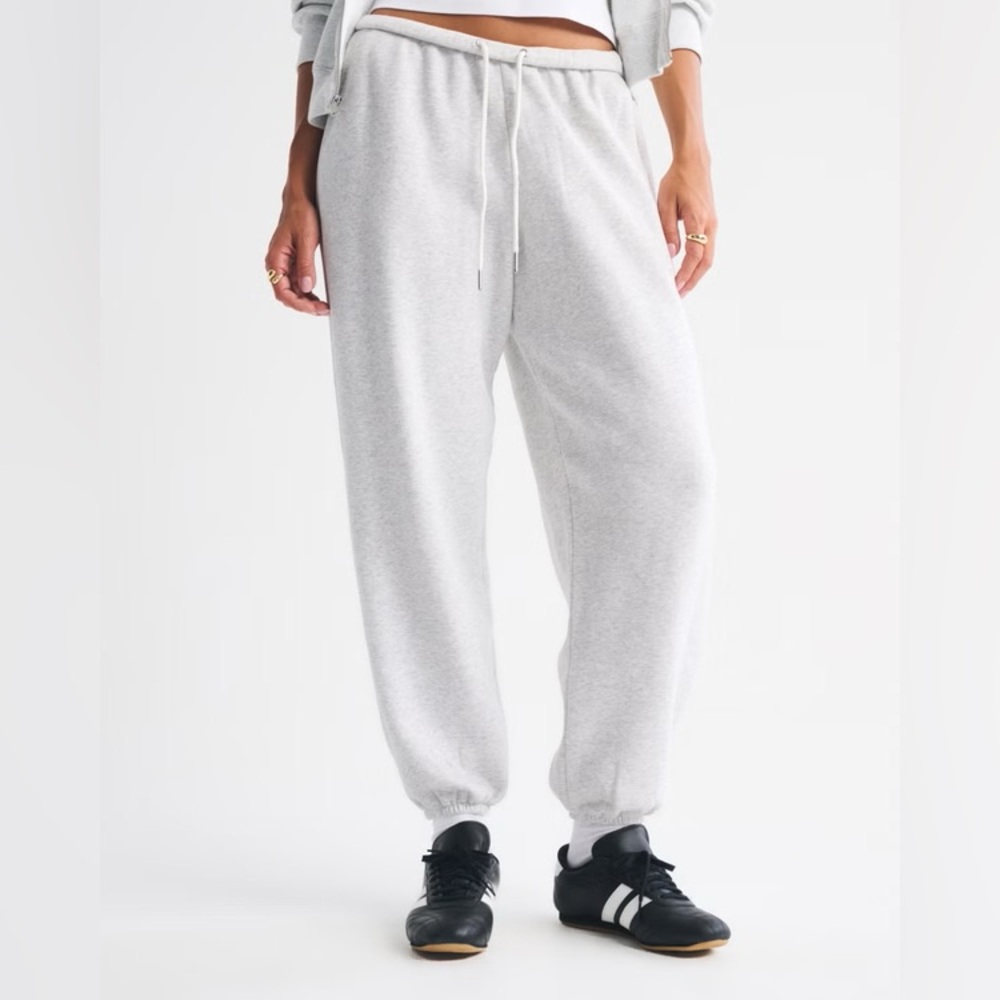 High Rise Sunday Baggy Sweatpant Abercrombie Light Gray Large